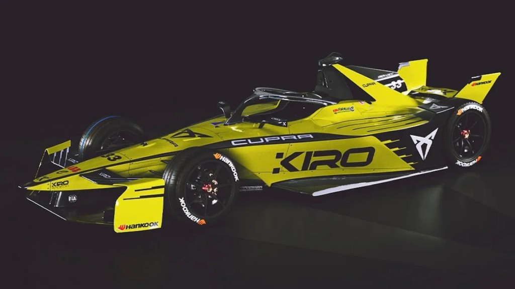 コカ・コーラ フォーミュラ1 レーシングチーム トレーラー