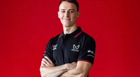 フォーミュラE マヒンドラがヒューズをリザーブドライバーに